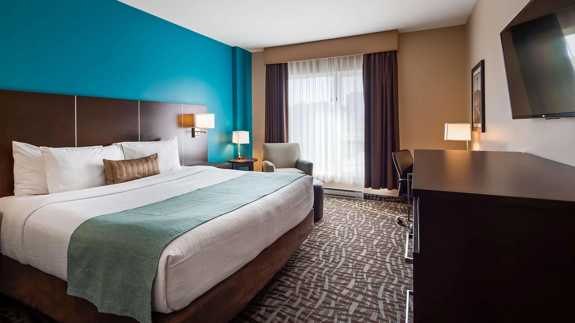 Best Western Plus Hotel Монреаль